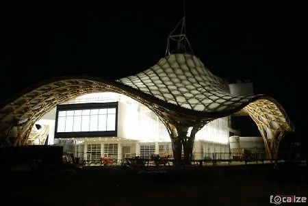 L'imperial De Gare Et Pompidou Daire